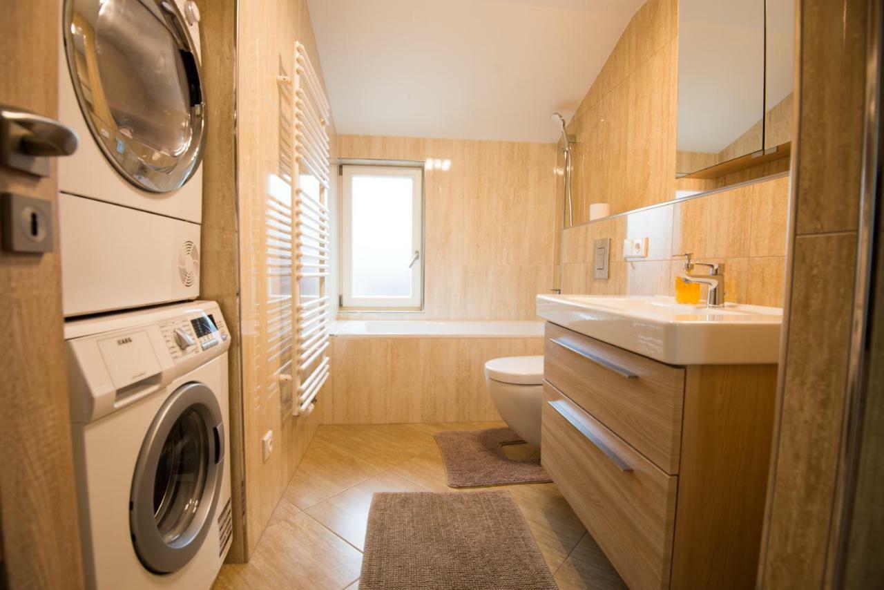 Spa Apartments Bulharska Karlovy Vary Kültér fotó